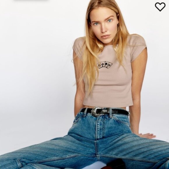 REFORMATION Women’s Beige Graphic MUSE Tee In PLAYING CARDS Pin-Up USA - Picture 1 of 7